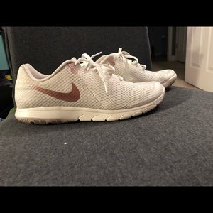 Nike Flex Experience RN 6